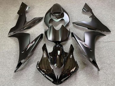 2004-2006 Glossy Black Matte Black Yamaha R1 Motorcycle Fairings