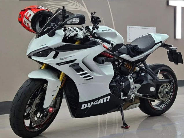 2021-2024 White Black Ducati Supersport 950/950S Motorcycle Fairings