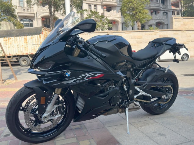 2023-2024 Glossy Black BMW S1000RR Motorcycle Fairings