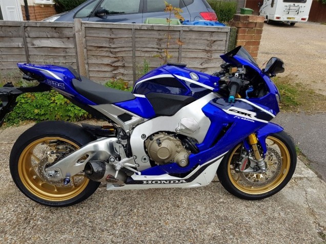 2017-2023 White Blue Honda CBR1000RR Motorcycle Fairings