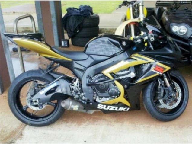 2006-2007 Gold Glossy Black Red Suzuki GSXR 600 / GSXR 750 Motorcycle Fairings