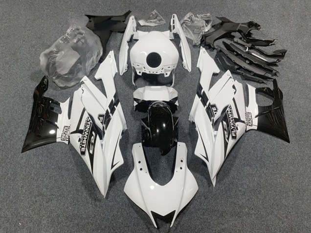 2022-2024 White Glossy Black Yamaha YZF R3/R25 Motorcycle Fairings