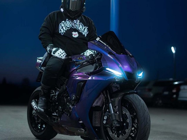 2020-2025 Gradient Blue Purple Yamaha YZF 1000 R1 Motorcycle Fairings