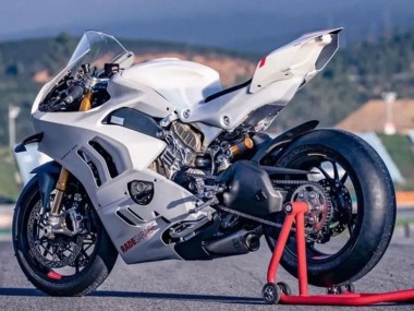 2022-2024 White Ducati Panigale V4 V4S Motorcycle Fairings