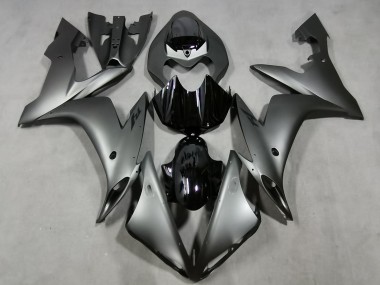 2004-2006 Matte Silver Glossy Black Yamaha YZF 1000 R1 Motorcycle Fairings